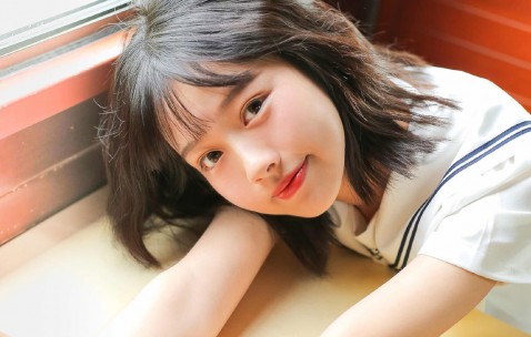 宝宝嗝嗝嗝的怎么回事